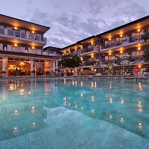 https://sarantis.hotelschalkidiki.net
