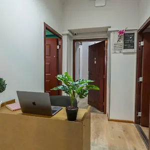 Global - Freedom Square Hostel